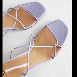 & Other Stories leather minimal square toe sandal
in lilac. Worn once, size 40.